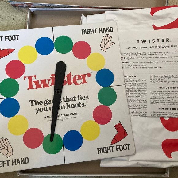 Vtg TWISTER GAME 1986, 1993 30TH ANNIVERSARY EDITION Complete Milton Bradley - Picture 1 of 3